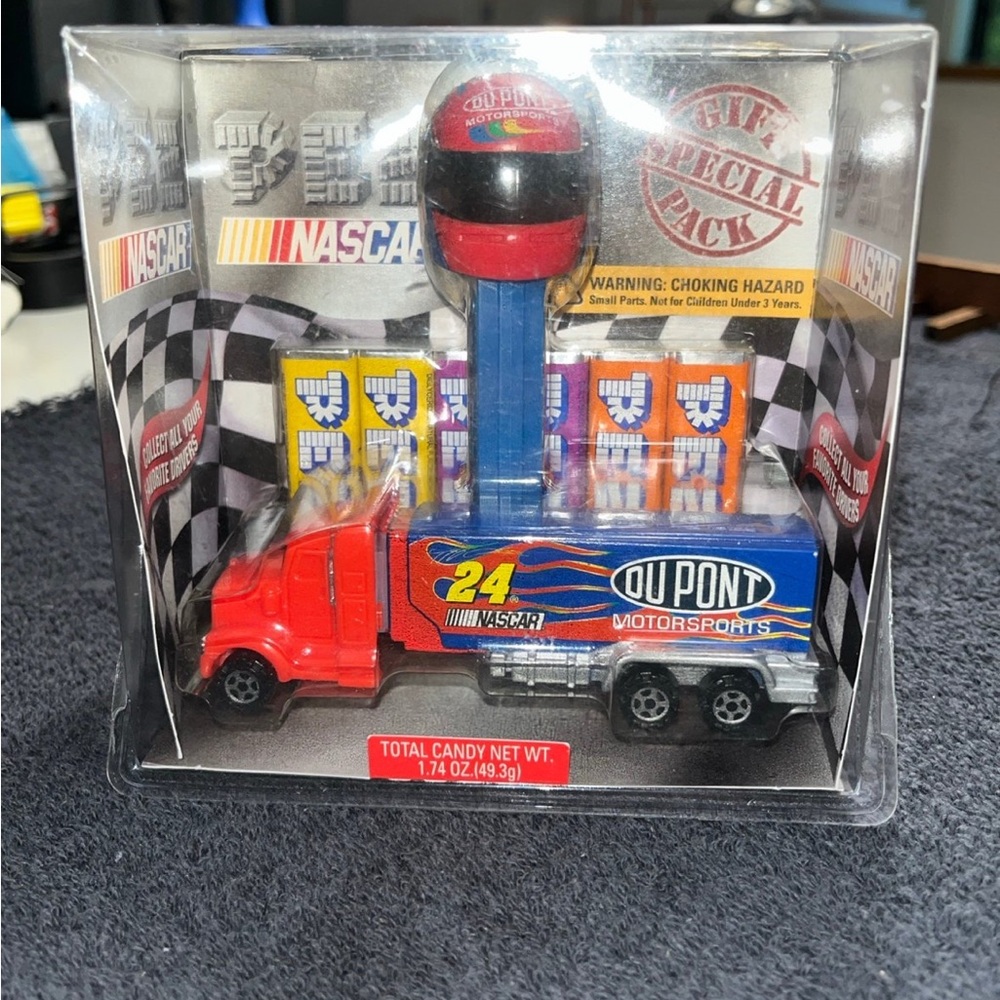 NASCAR PEZ Jeff Gordon #24 DuPont Team Hauler Truck & Candy Dispenser set.